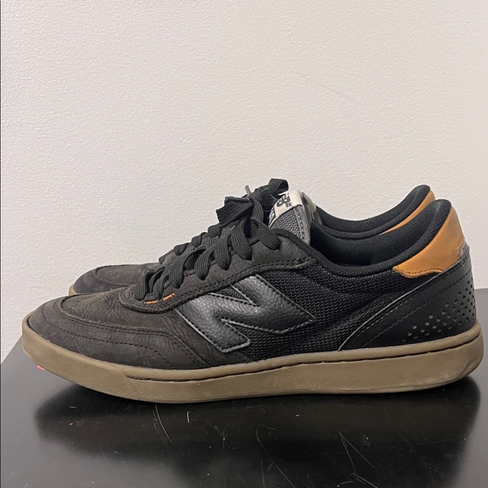 New Balance Men's Black and Tan Sneakers 440 v2 10.5 skateboarding